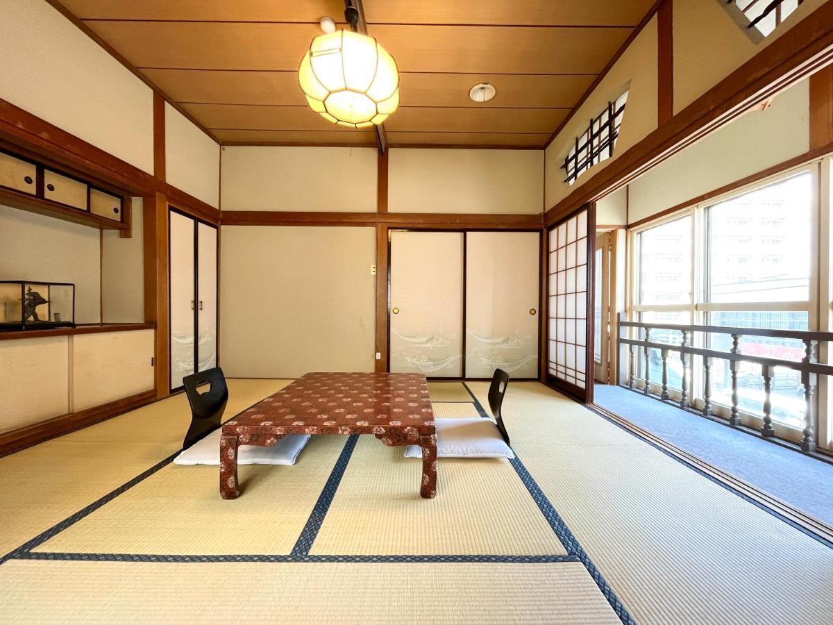 Kobori Ryokan Хиросаки Екстериор снимка
