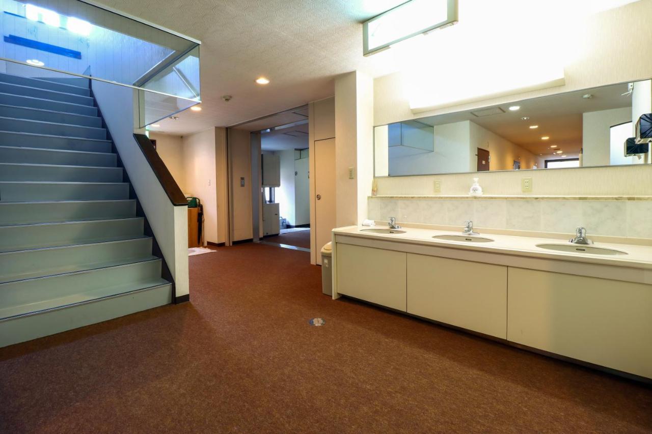 Kobori Ryokan Хиросаки Екстериор снимка